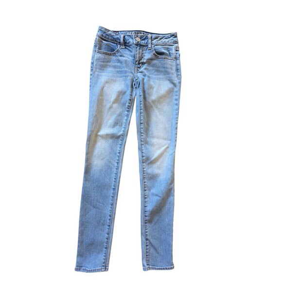 American Eagle Outfitters Denim - Women's American Eagle Skinny Jeans Super Stretch Size 00 Light wash